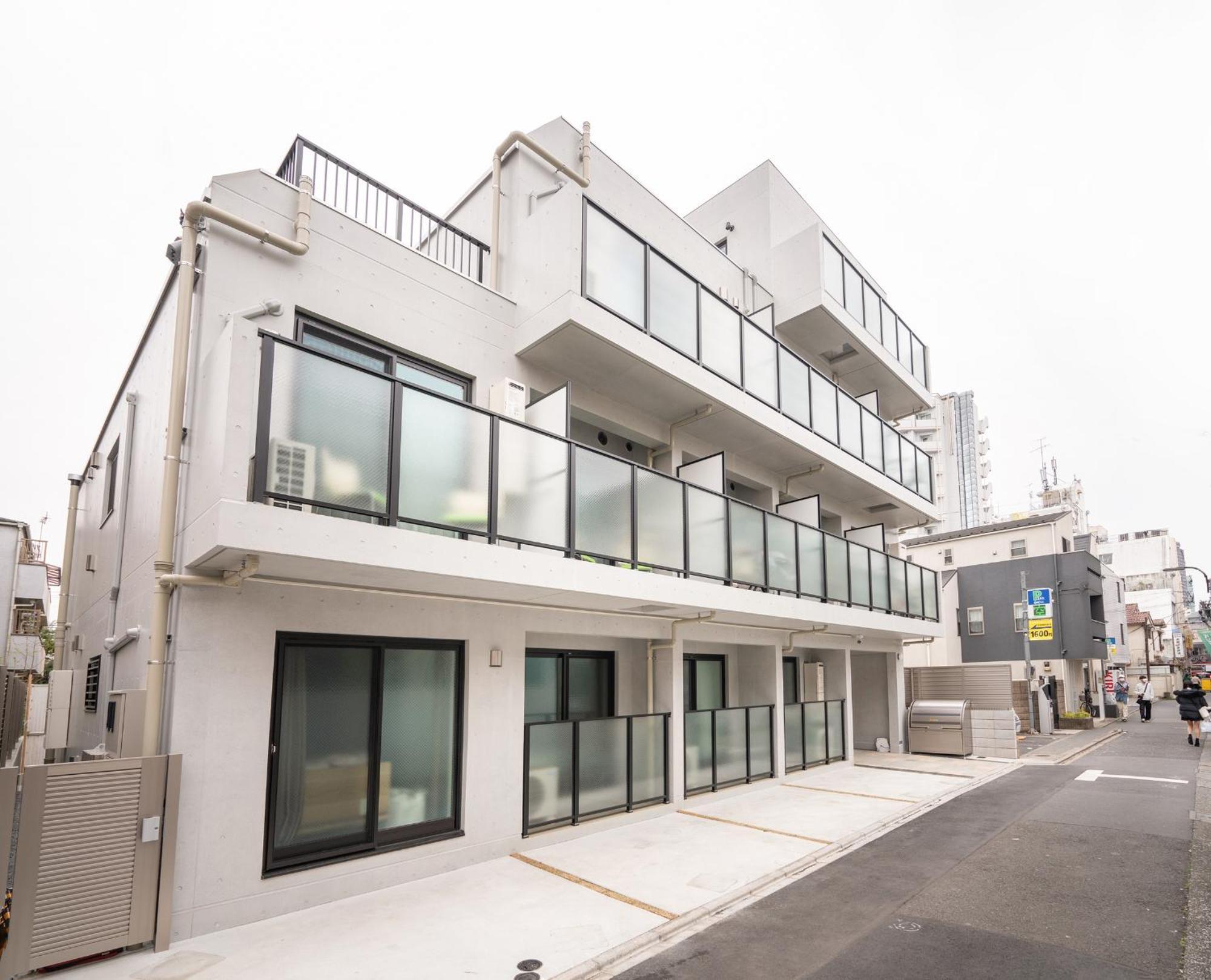 Real Okubo Apartment Hotel Präfektur Tokio Exterior foto